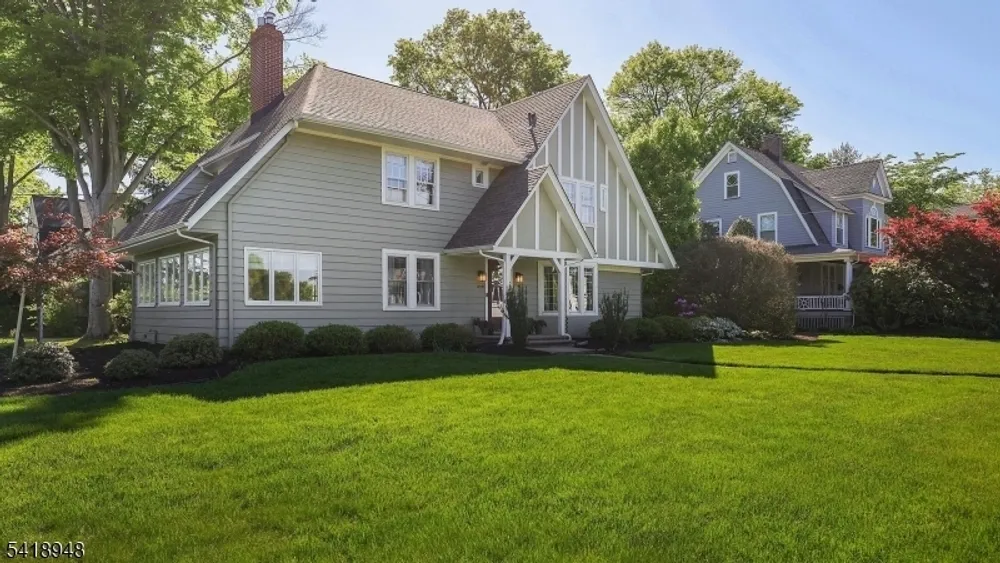 220 S Euclid Ave, Westfield, NJ 07090