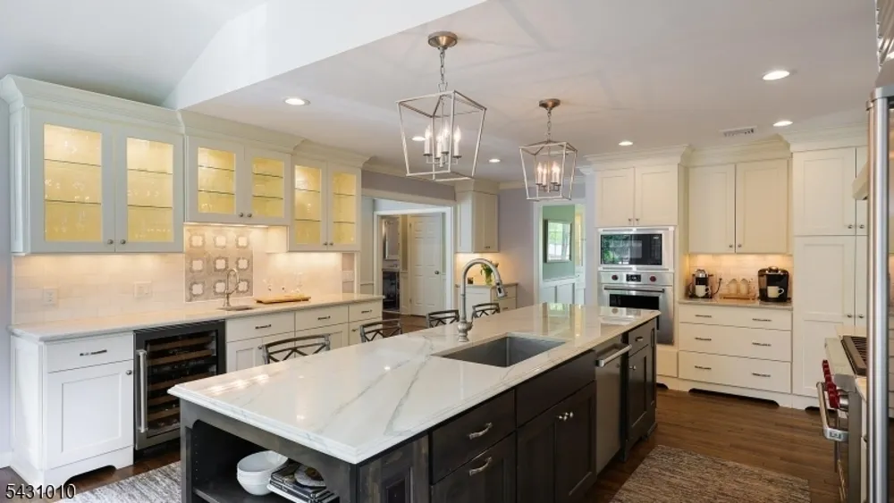 1091 Minisink Way, Westfield, NJ 07090
