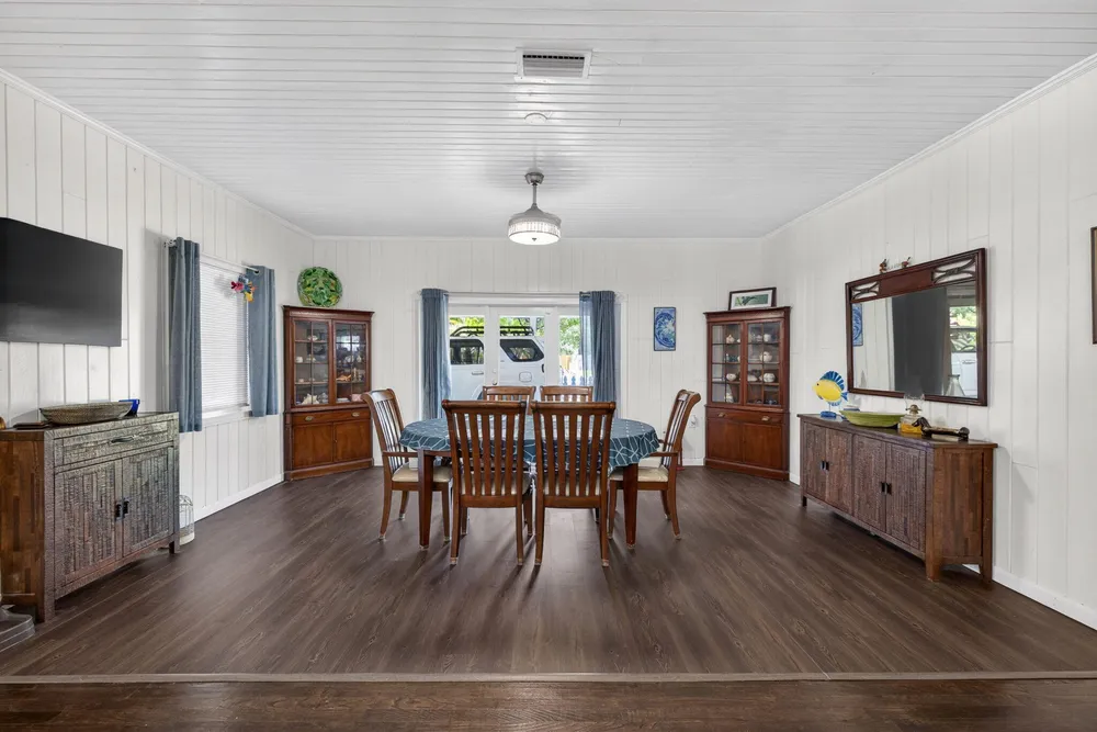 203 Melton Dr, Fort Pierce, FL 34982