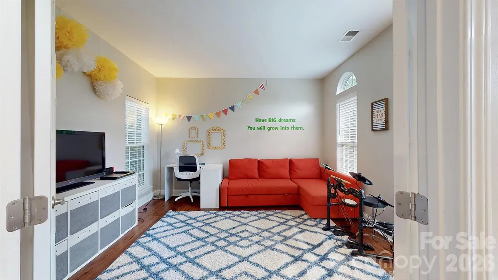 12301 Silveroak Ln, Charlotte, NC 28277