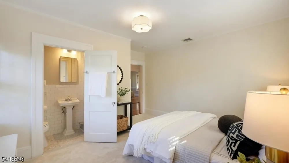 220 S Euclid Ave, Westfield, NJ 07090