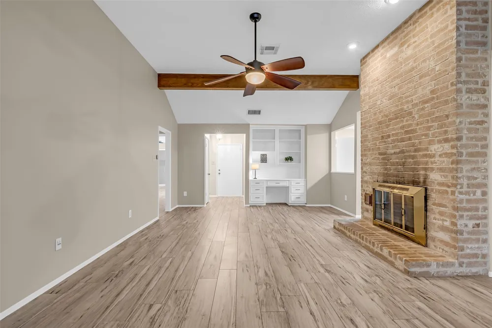11827 Brook Meadows Ln, Meadows, TX 77477