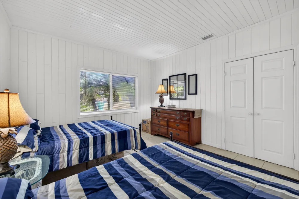 203 Melton Dr, Fort Pierce, FL 34982