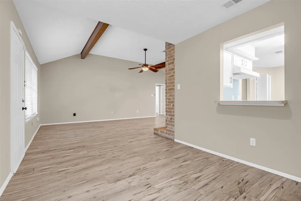 11827 Brook Meadows Ln, Meadows, TX 77477