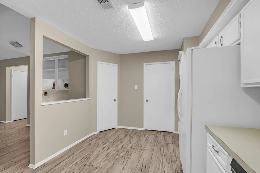 11827 Brook Meadows Ln, Meadows, TX 77477