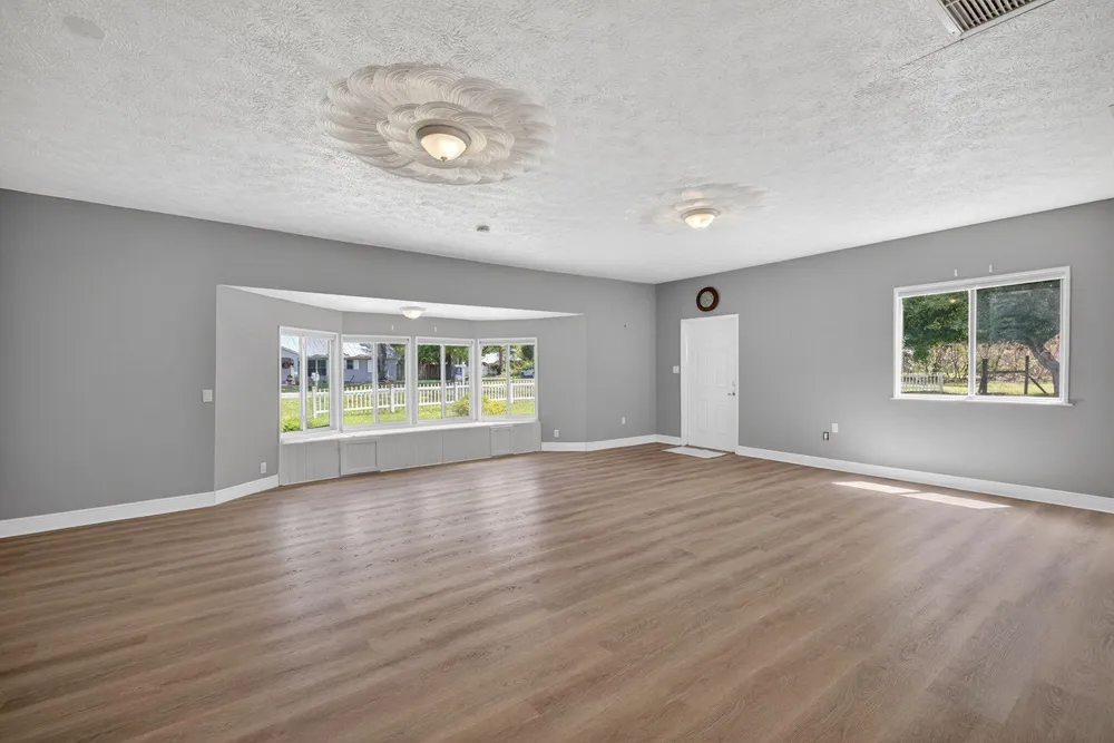 203 Melton Dr, Fort Pierce, FL 34982