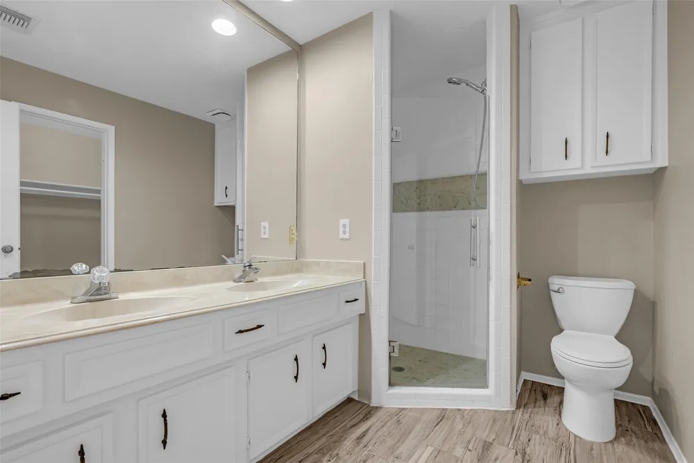 11827 Brook Meadows Ln, Meadows, TX 77477