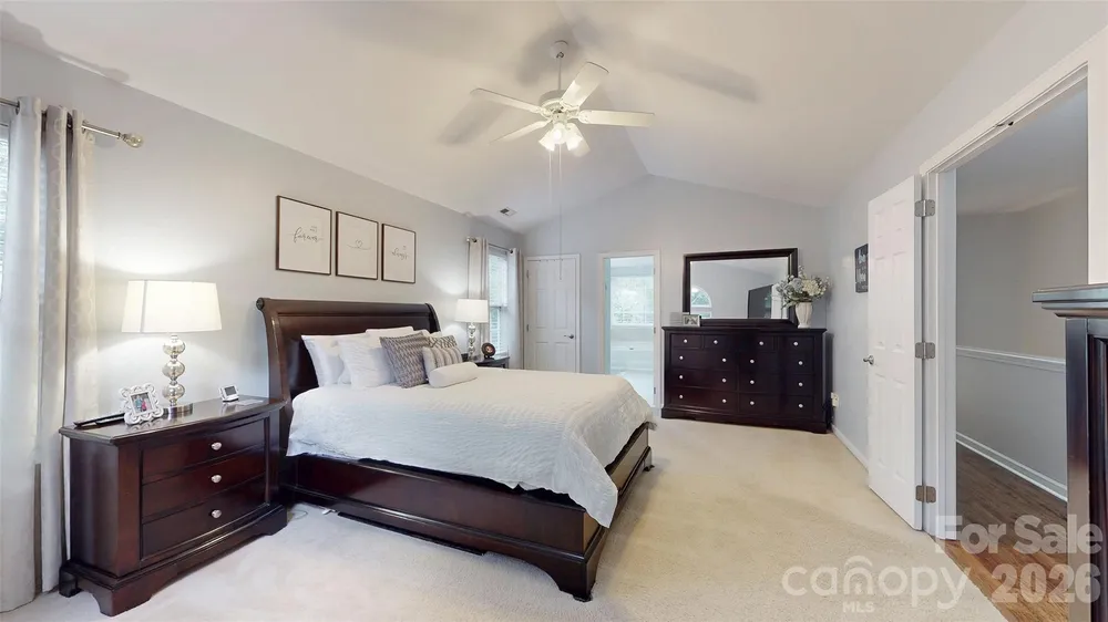 12301 Silveroak Ln, Charlotte, NC 28277
