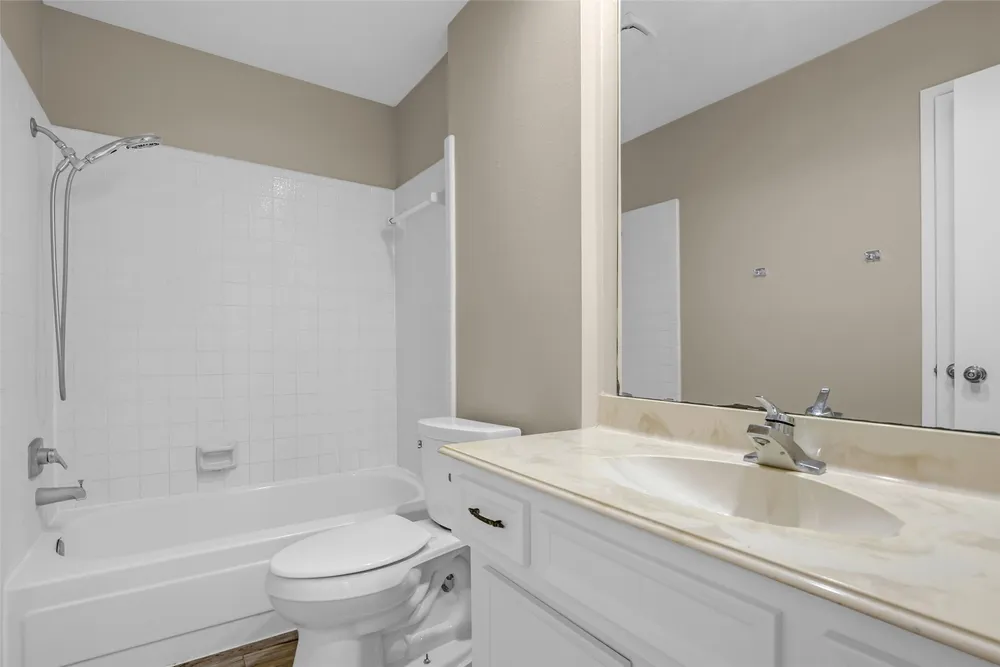 11827 Brook Meadows Ln, Meadows, TX 77477