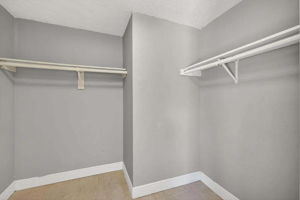 203 Melton Dr, Fort Pierce, FL 34982