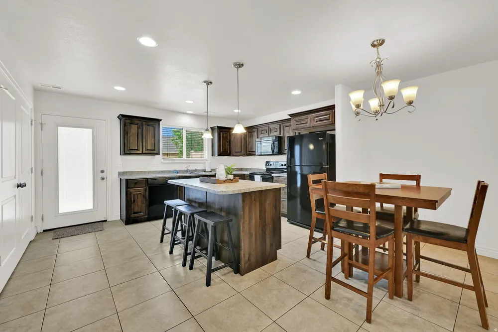 7449 E Sandalwood Dr, South Weber, UT 84405