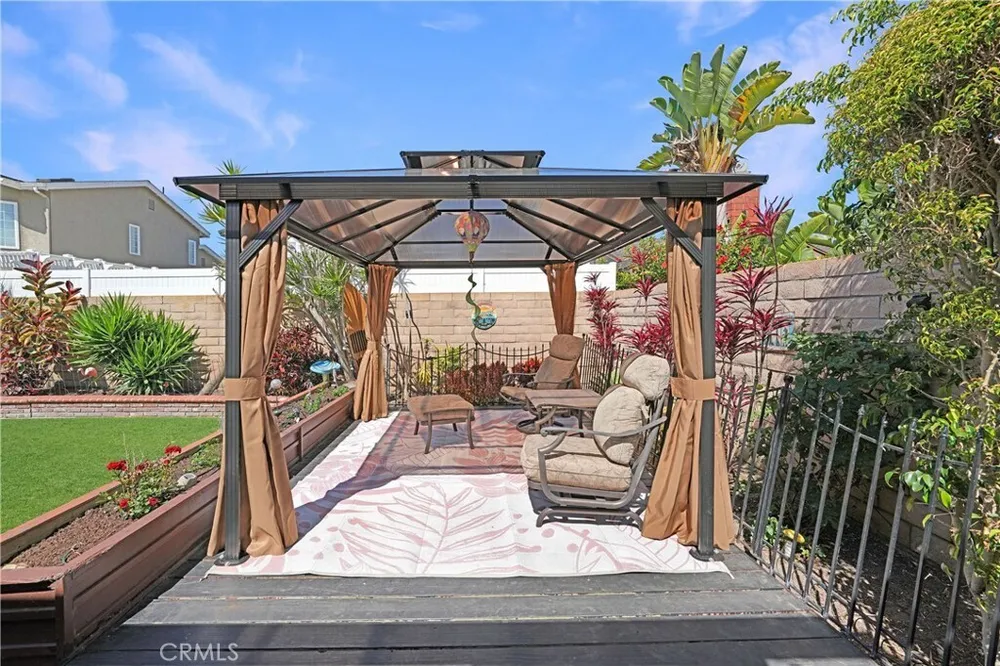 18051 Westlake Circle, Huntington Beach, CA 92648