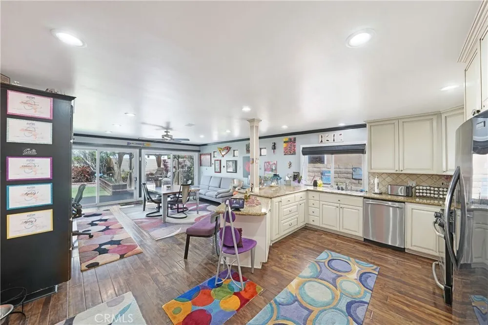 18051 Westlake Circle, Huntington Beach, CA 92648