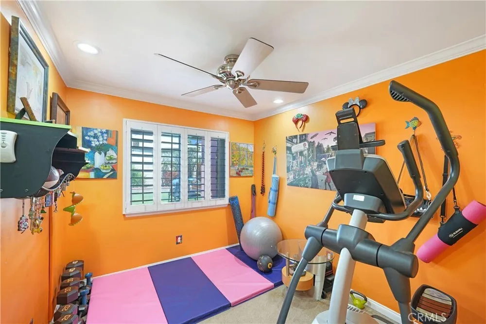 18051 Westlake Circle, Huntington Beach, CA 92648