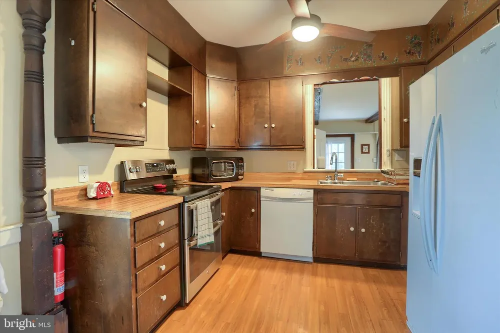 3105 Harvard Ave, Camp Hill, PA 17011