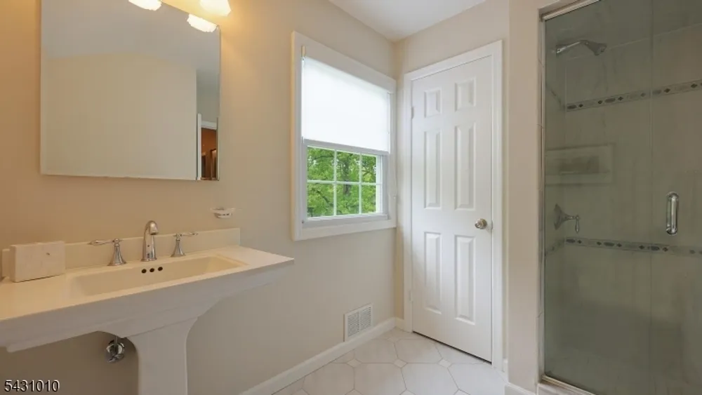 1091 Minisink Way, Westfield, NJ 07090