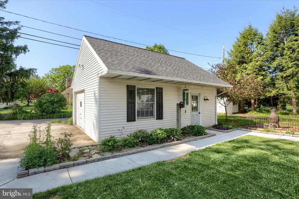 3105 Harvard Ave, Camp Hill, PA 17011