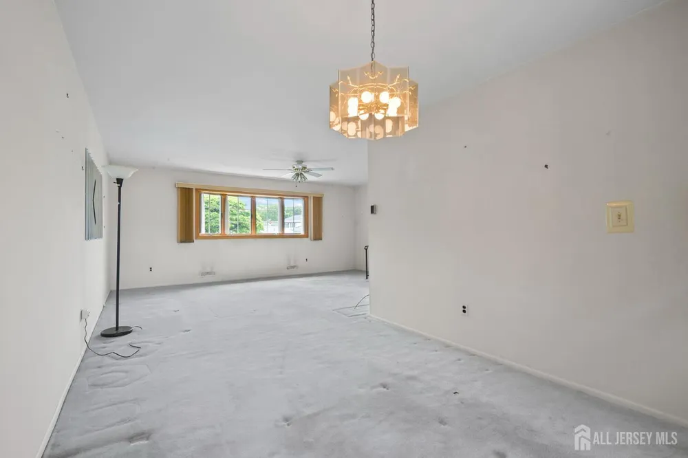12 Sheinfine Ave, South River, NJ 08882