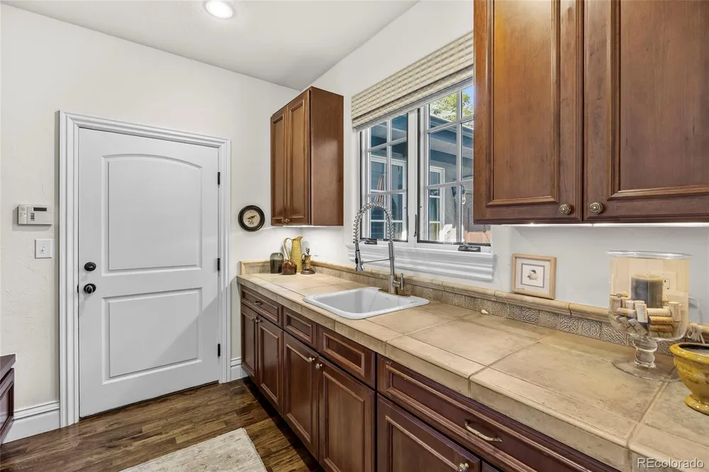 65 Ash St, Denver, CO 80220