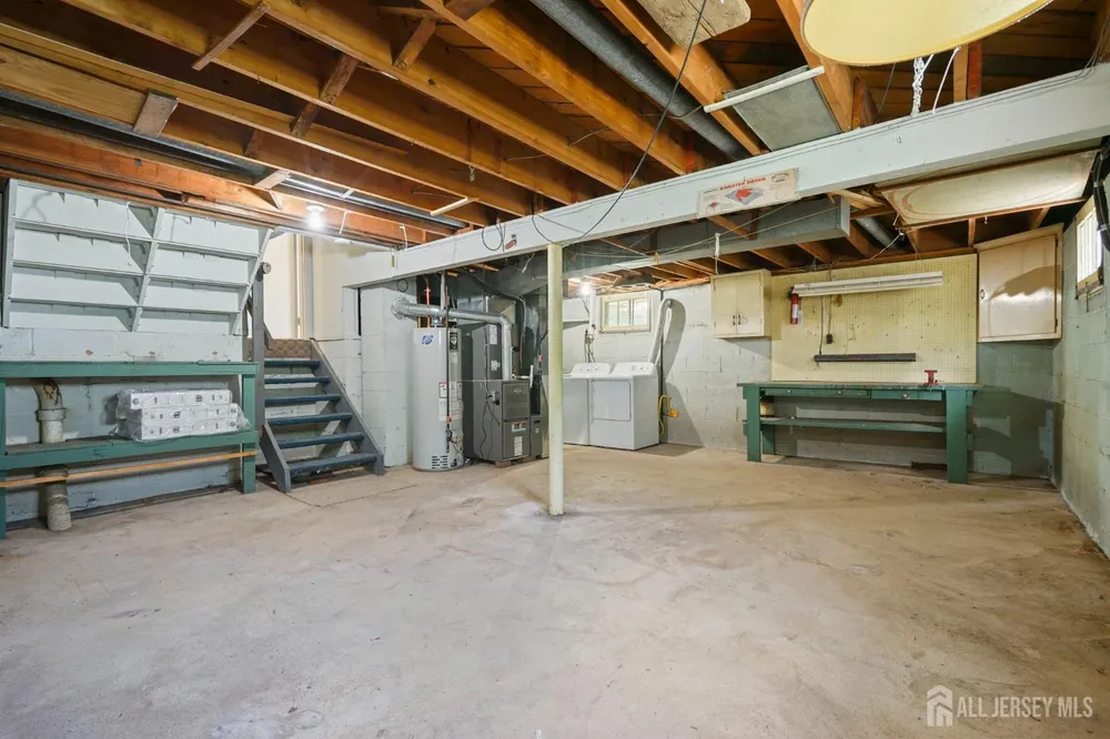 12 Sheinfine Ave, South River, NJ 08882