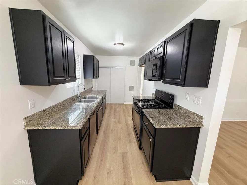 3190 Estado St, Pasadena, CA 91107