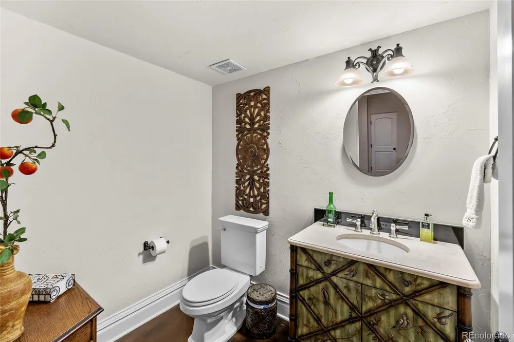 65 Ash St, Denver, CO 80220