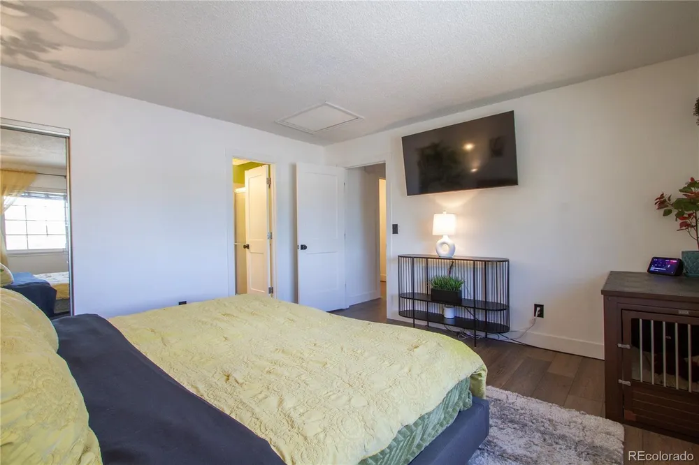 4868 S Johnson St, Littleton, CO 80123