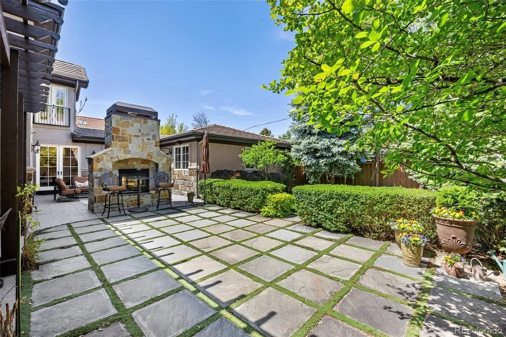 65 Ash St, Denver, CO 80220