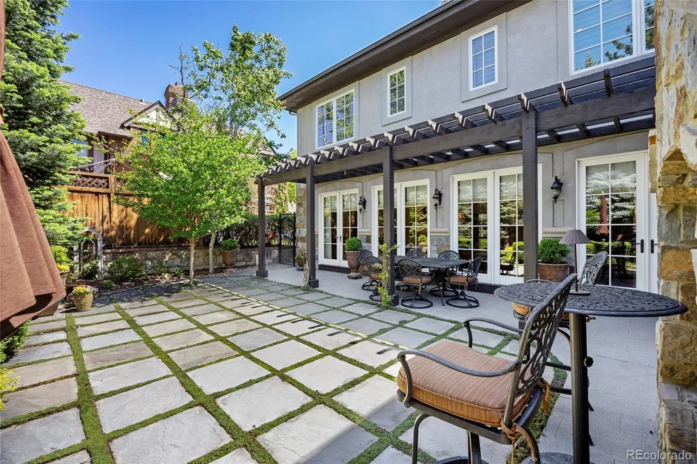 65 Ash St, Denver, CO 80220