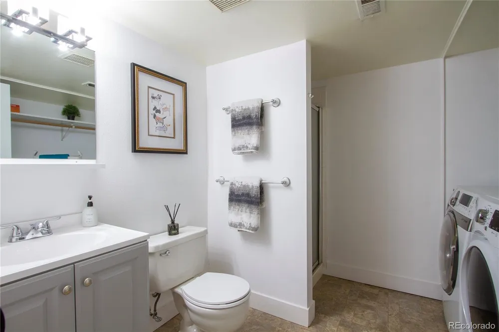 4868 S Johnson St, Littleton, CO 80123