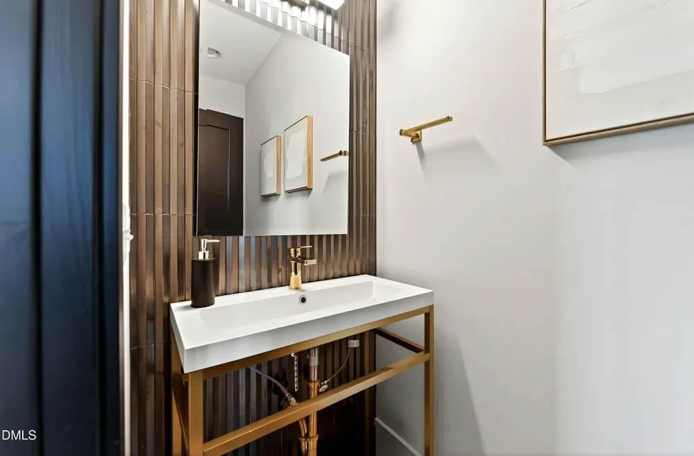 Flume Gate Dr, Raleigh, NC 27603