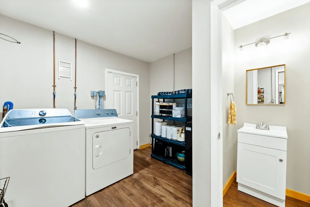 7709 Keiffer St, Philadelphia, PA 19128-3142