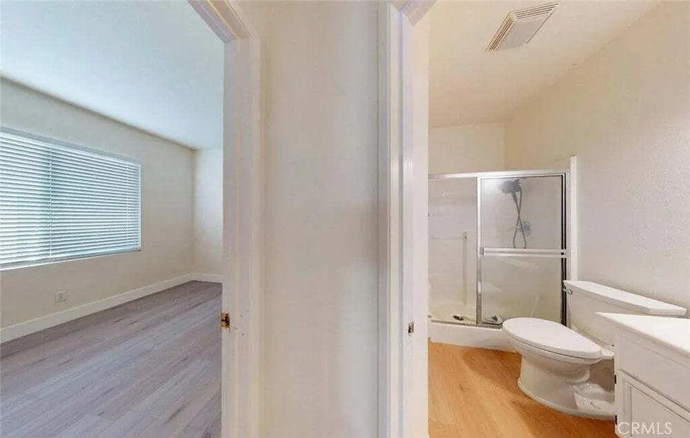 19 Sorbonne St, Westminster, CA 92683