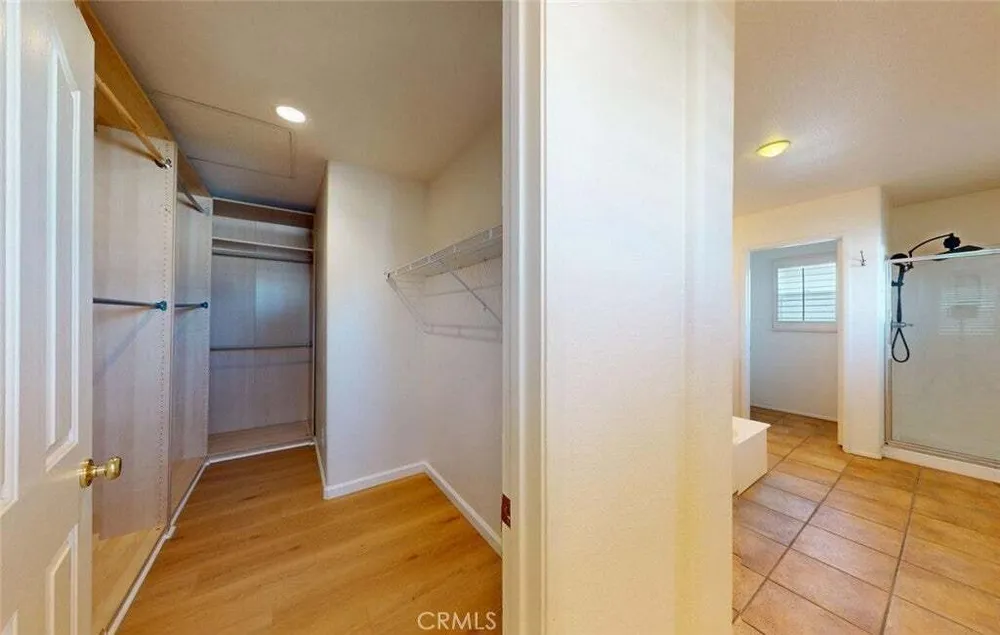 19 Sorbonne St, Westminster, CA 92683