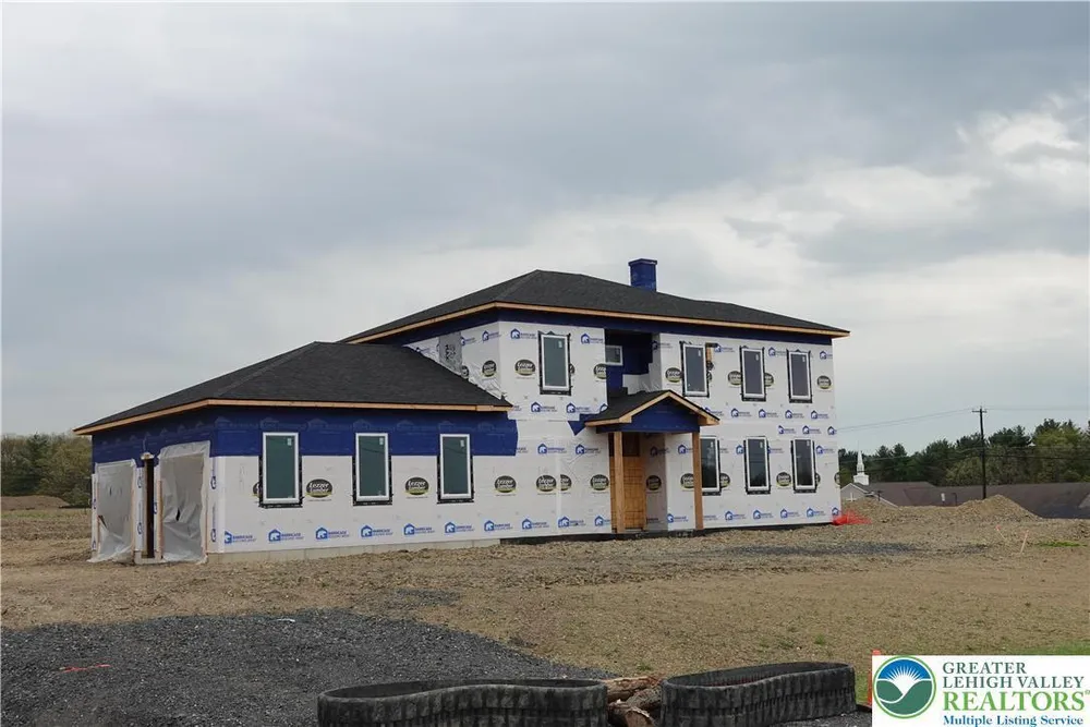 Hamlet Circle, Mechanicsburg, PA 17050