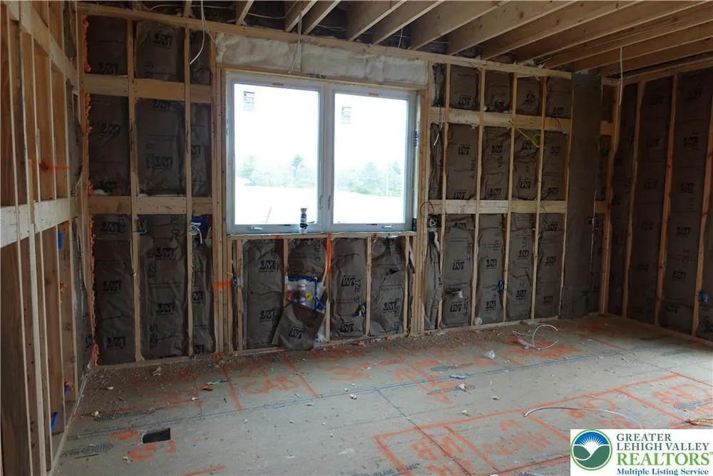 Hamlet Circle, Mechanicsburg, PA 17050