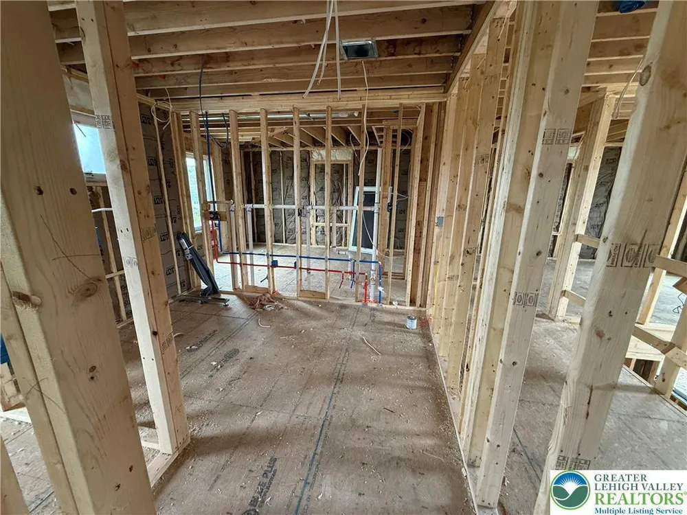 Hamlet Circle, Mechanicsburg, PA 17050