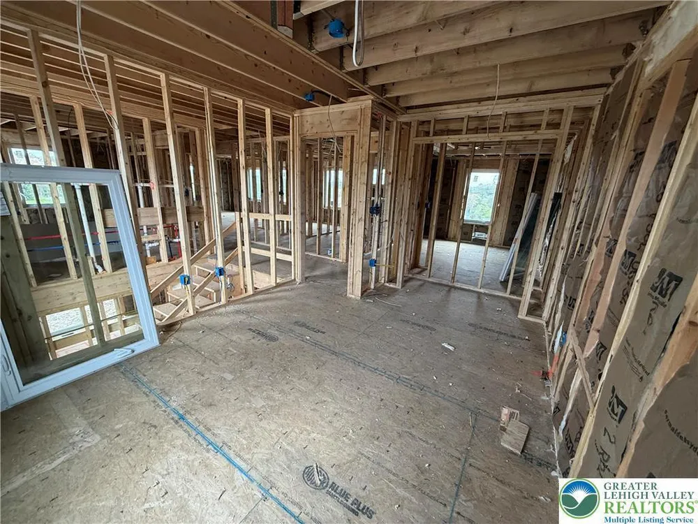 Hamlet Circle, Mechanicsburg, PA 17050