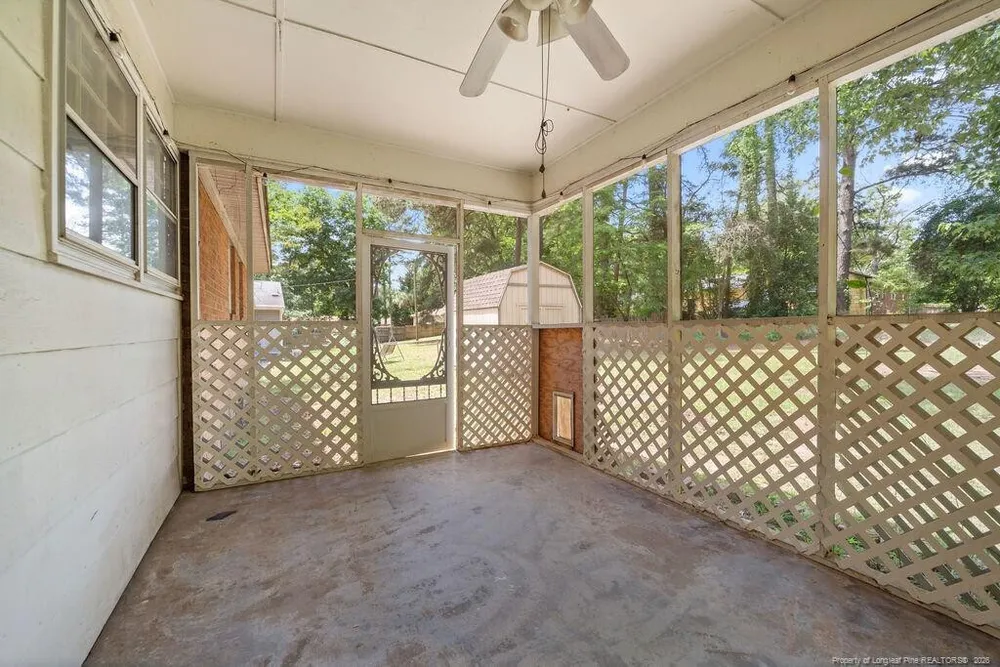 621 Ashboro St, Fayetteville, NC 28311