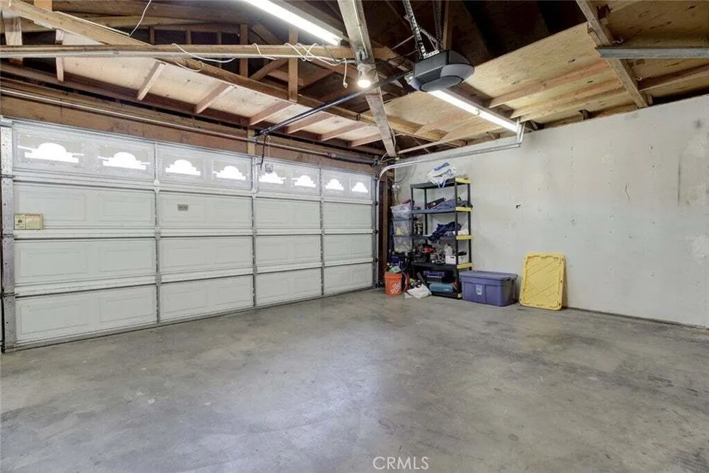 8227 Grenoble St, Sunland, CA 91040