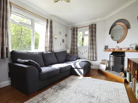 Northbrook Close, Market Lavington, DEVIZES thumb 2