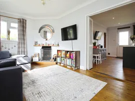Northbrook Close, Market Lavington, DEVIZES thumb 3