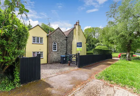 Dunny Lane, Chipperfield, WD4