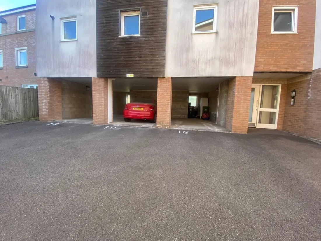 Property photo 13