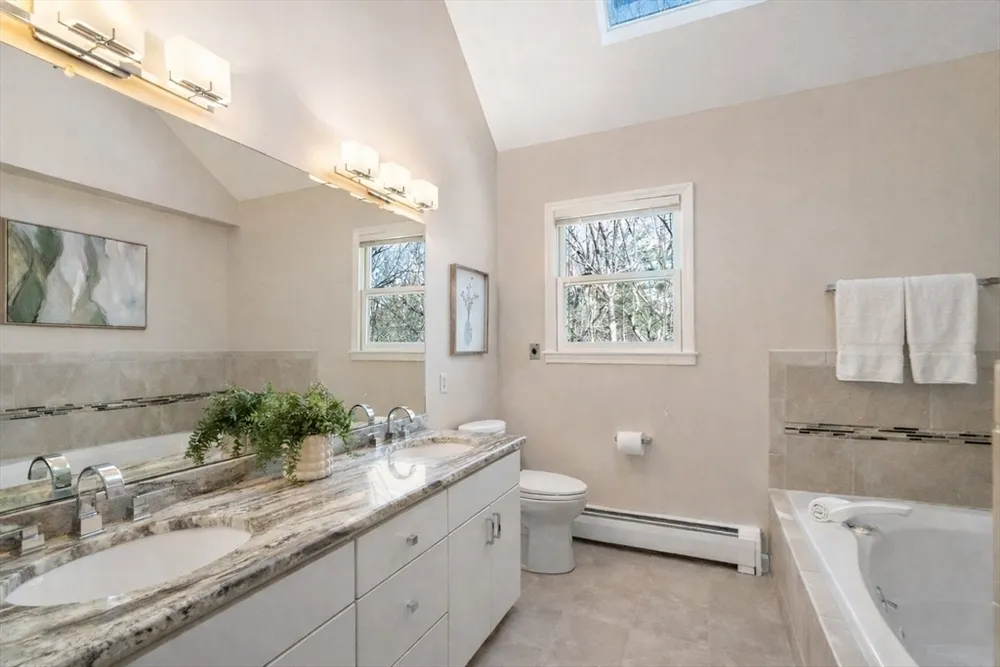 74 Flint Locke Ln, Medfield, MA 02052
