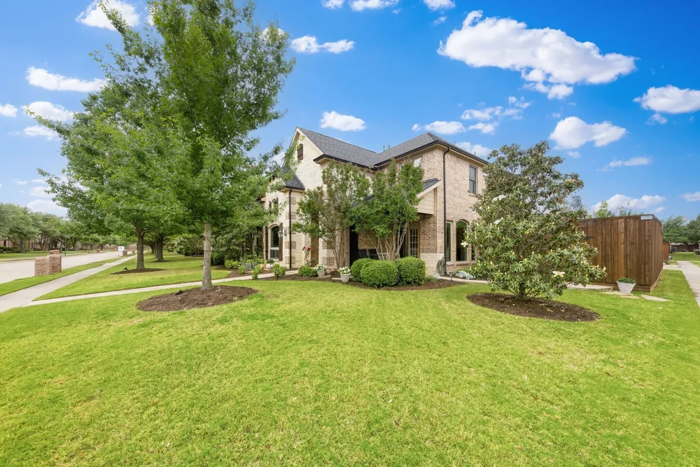7989 Bishop Dr, Frisco, TX 75036