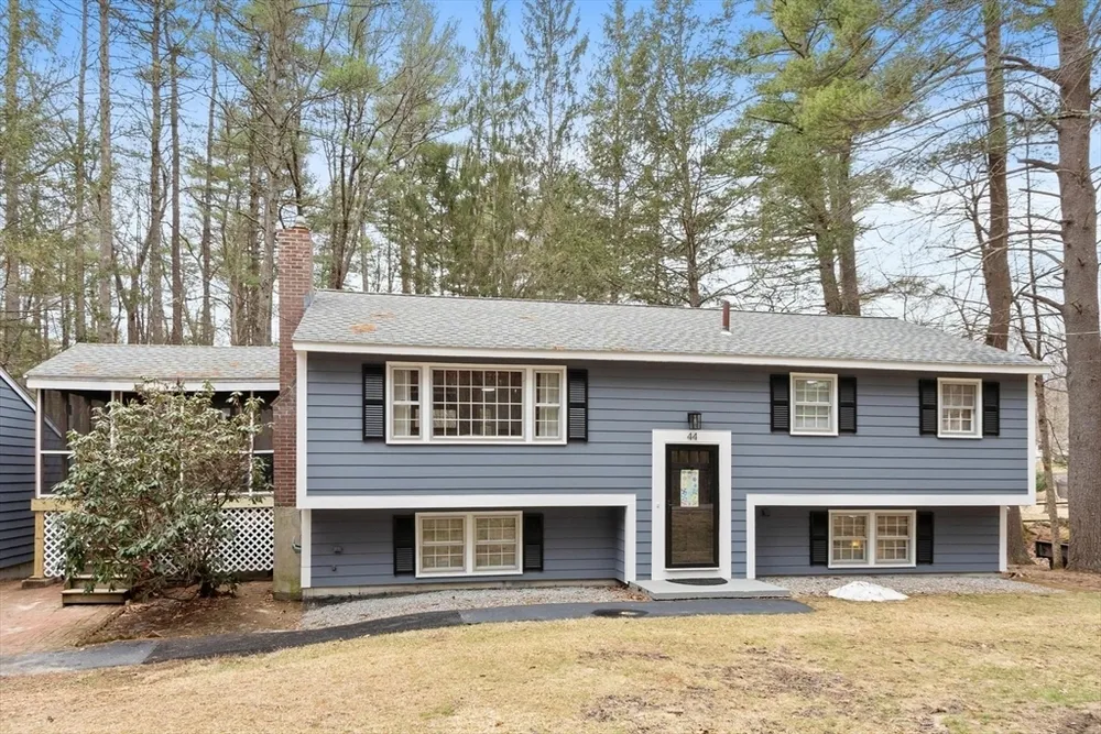 44 Patten Rd, Westford, MA 01886