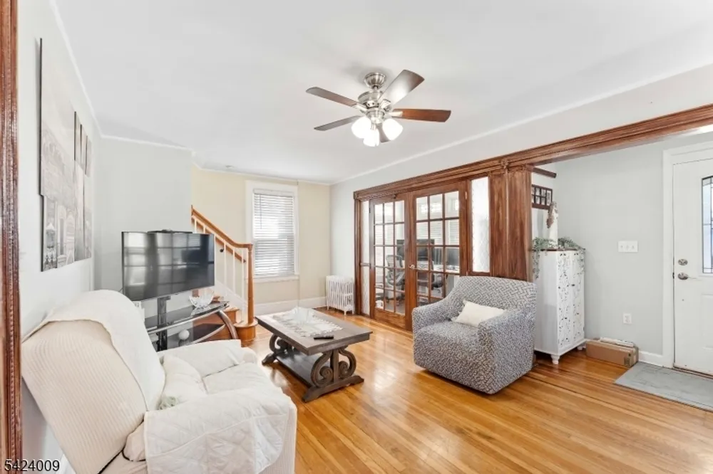 15 Melrose Terrace, Elizabeth, NJ 07208