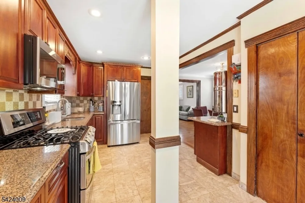 15 Melrose Terrace, Elizabeth, NJ 07208