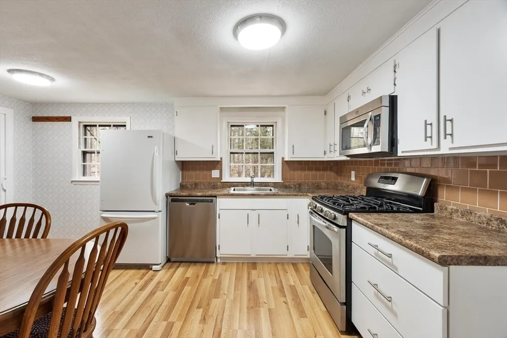 44 Patten Rd, Westford, MA 01886